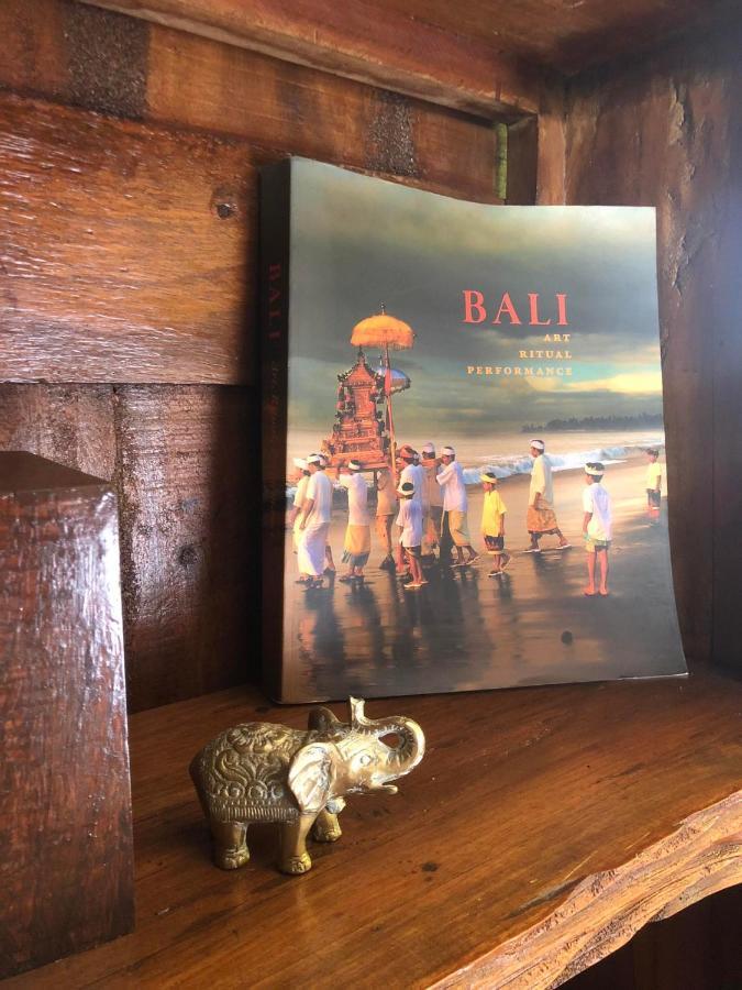 The Hidden Escapes Bingin- Sunset Rooftop Wood House With Ocean View & Private Kitchen Uluwatu Eksteriør billede