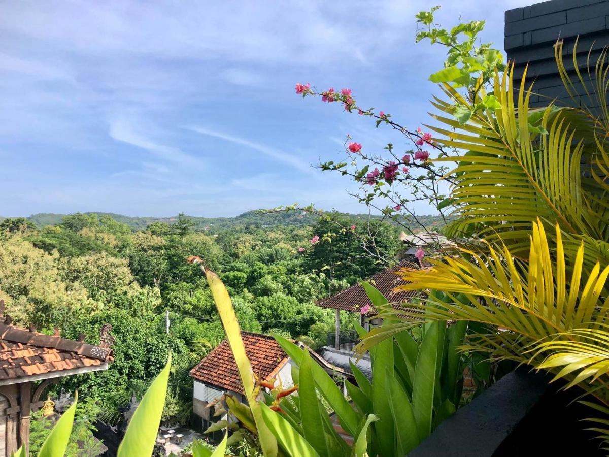 The Hidden Escapes Bingin- Sunset Rooftop Wood House With Ocean View & Private Kitchen Uluwatu Eksteriør billede