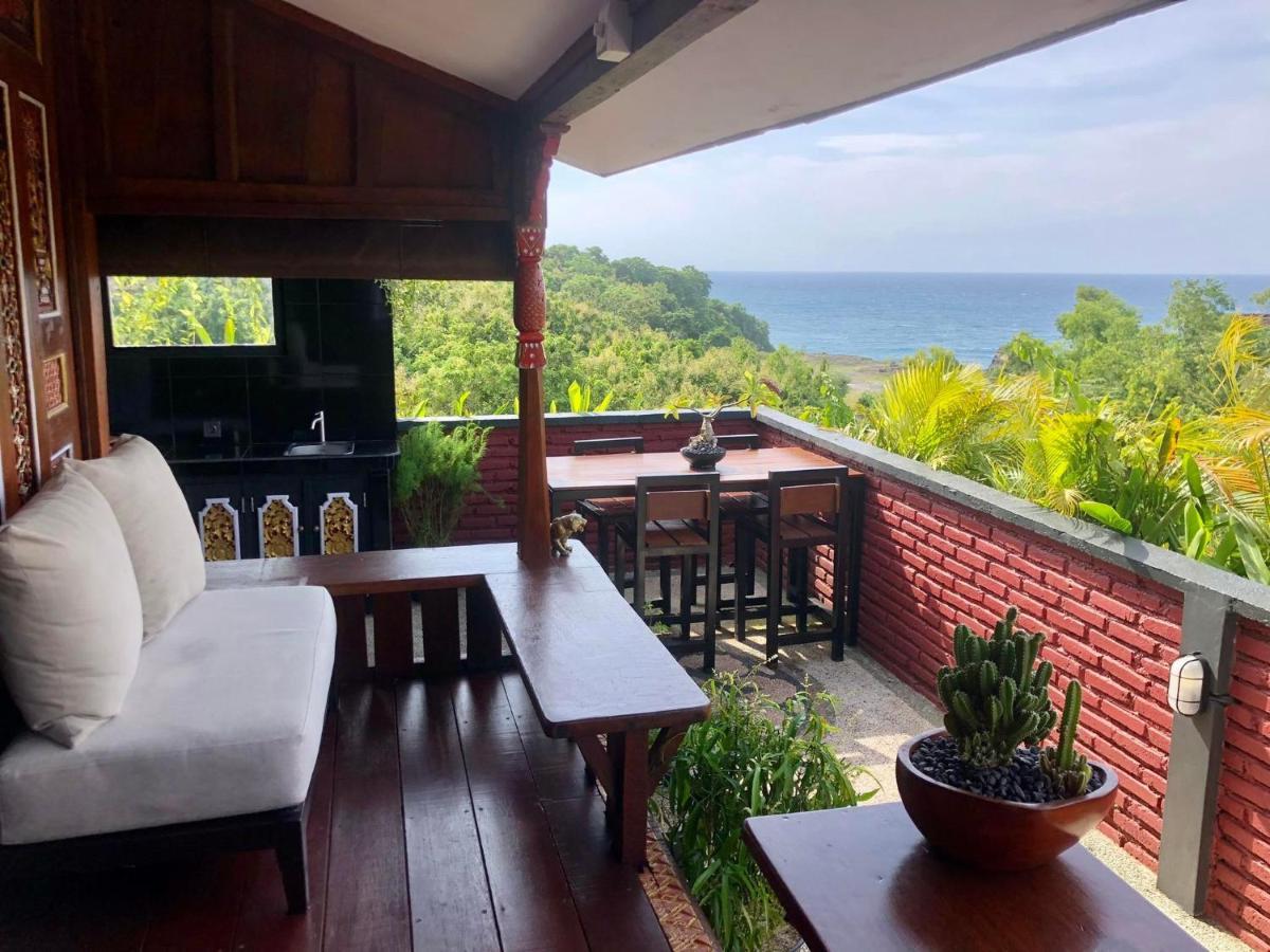 The Hidden Escapes Bingin- Sunset Rooftop Wood House With Ocean View & Private Kitchen Uluwatu Eksteriør billede